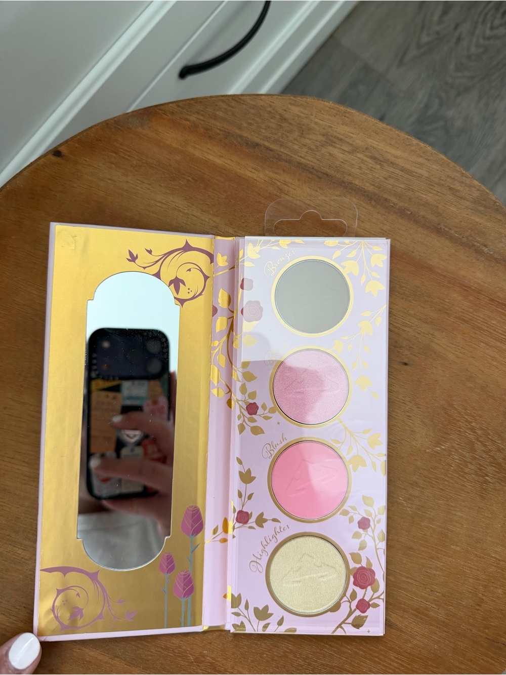 Disney Princess Complexion Palette - Picture 2 of 3